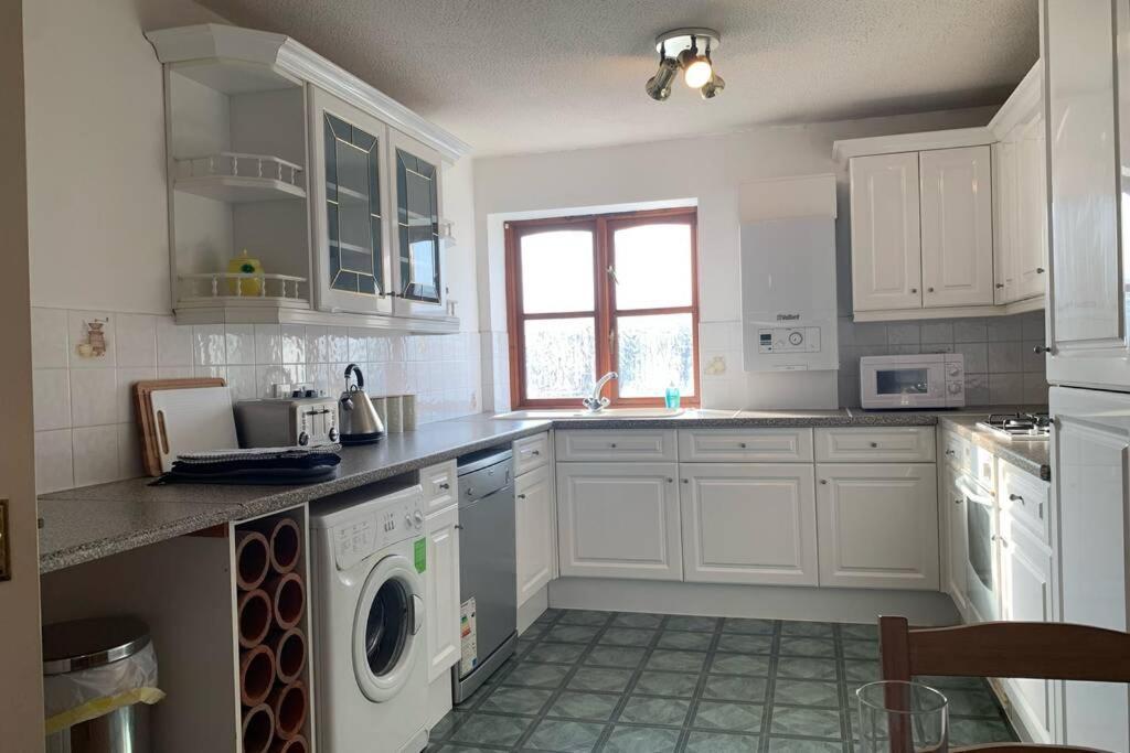 A Charming, Spacious 2 Bedroom Apartment In Lytham Lytham St Annes Exterior foto
